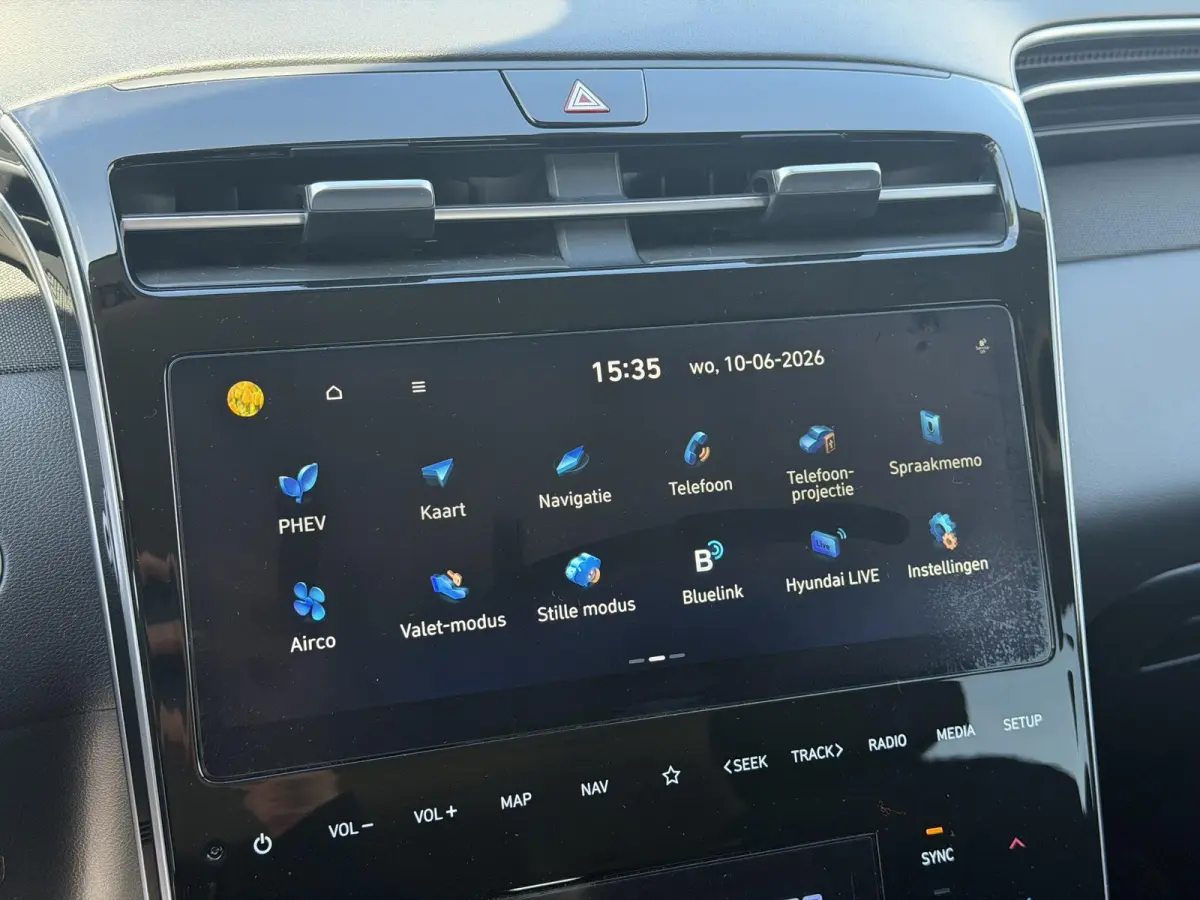 1.6 T-GDI PHEV Comfort Smart 4WD / Dealer Onderhouden / Fabrieksgarantie tot 9-2028 / Navigatie / Adaptieve Cruise / Stoel & Stuurwiel Verwarming / Keyless /