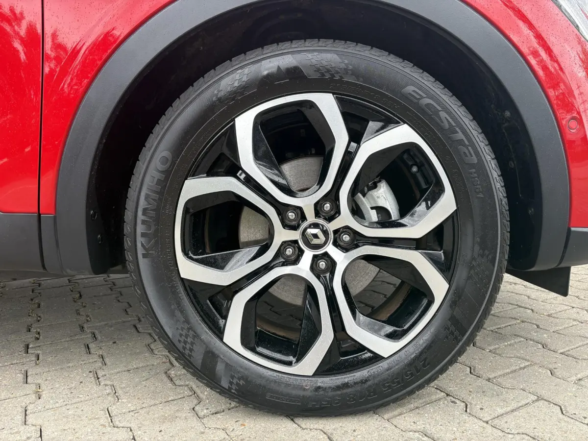 1.6 E-Tech Hybrid 145 Intens / Cruise controle / Electronic climate controle / Navigatie / Stof/kunstlederen bekleding /