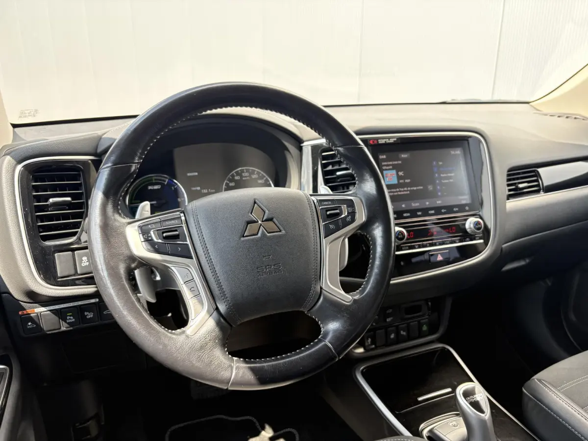 2.4 PHEV Intense+ / Stoel/Stuurverwarming / Climate control / Glazen schuif-/kanteldak / Trekhaak geremd trekgewicht 1500 kg / Navigatie / Bluetooth /