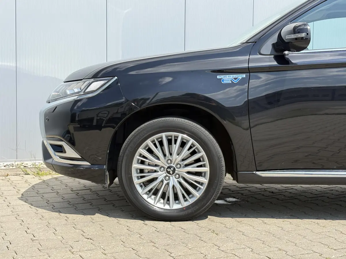 2.4 PHEV Intense+ / Stoel/Stuurverwarming / Climate control / Glazen schuif-/kanteldak / Trekhaak geremd trekgewicht 1500 kg / Navigatie / Bluetooth /