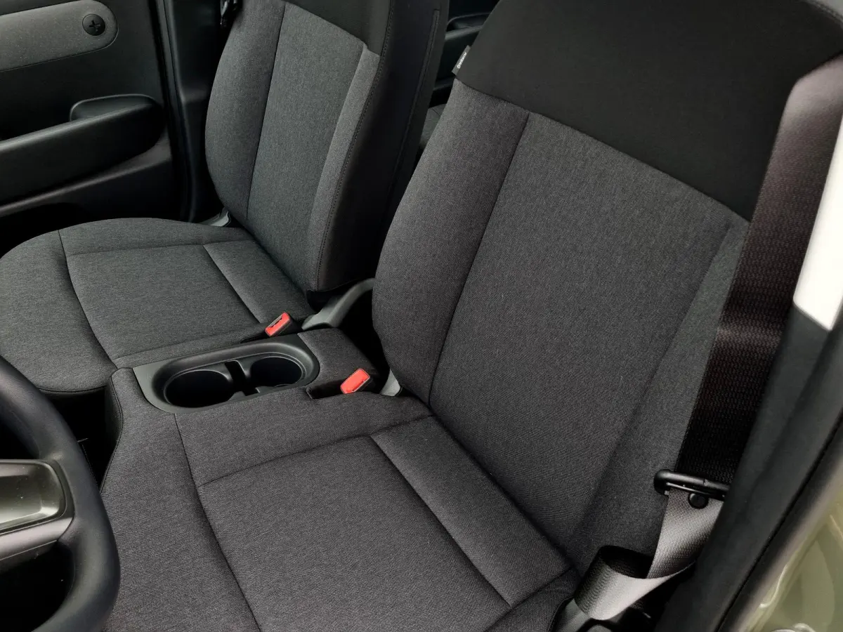 E-Motion 49 kWh / Navigatie / Airco / Cruise control Adaptief / Apple Carplay/Android Auto /