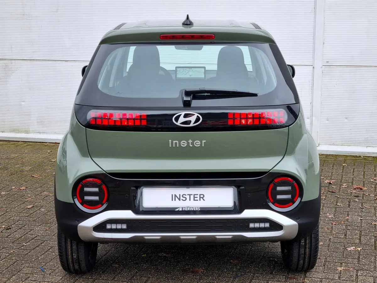 E-Motion 49 kWh / Navigatie / Airco / Cruise control Adaptief / Apple Carplay/Android Auto /