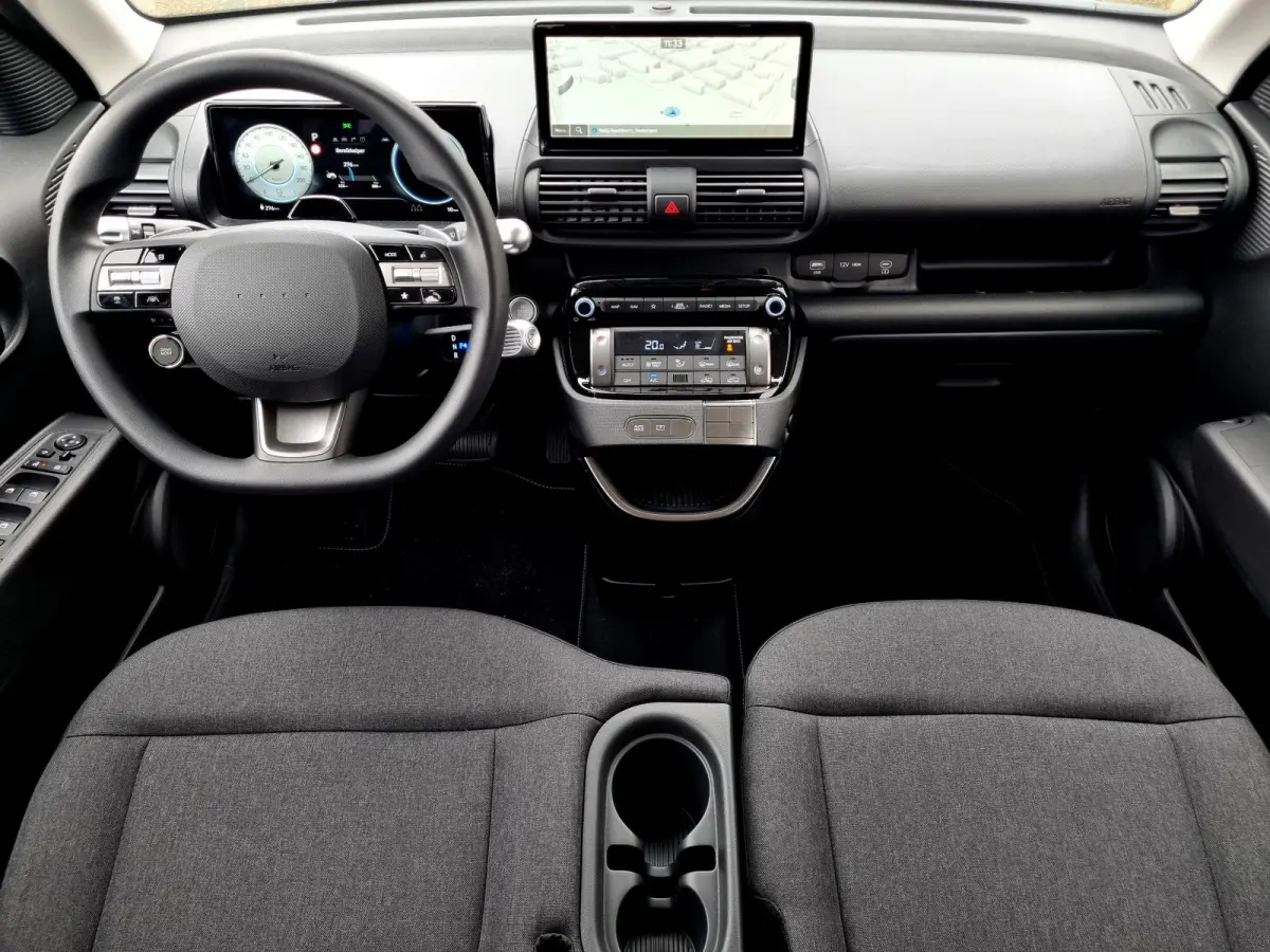 E-Motion 49 kWh / Navigatie / Airco / Cruise control Adaptief / Apple Carplay/Android Auto /