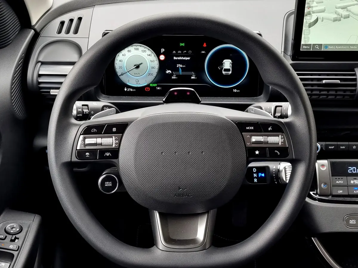 E-Motion 49 kWh / Navigatie / Airco / Cruise control Adaptief / Apple Carplay/Android Auto /