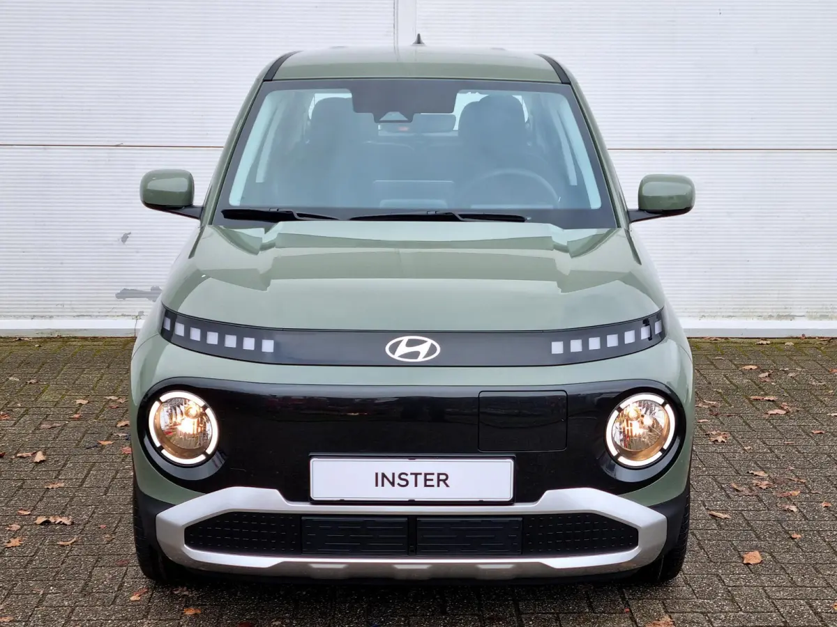 E-Motion 49 kWh / Navigatie / Airco / Cruise control Adaptief / Apple Carplay/Android Auto /