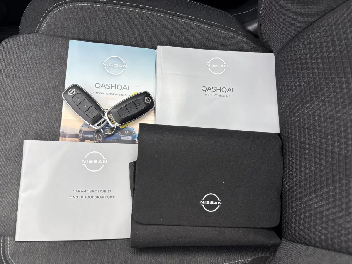 1.3 MHEV N-Connecta / Panoramadak / Trekhaak (1400 kg) / Adaptieve Cruise Control / Apple CarPlay & Android Auto / Camera / Clima / All Season Banden /