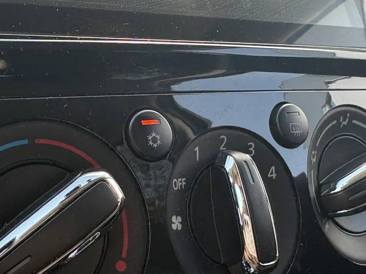 1.2 Active / Cruise Controle / Automaat / Airco / Bluetooth /