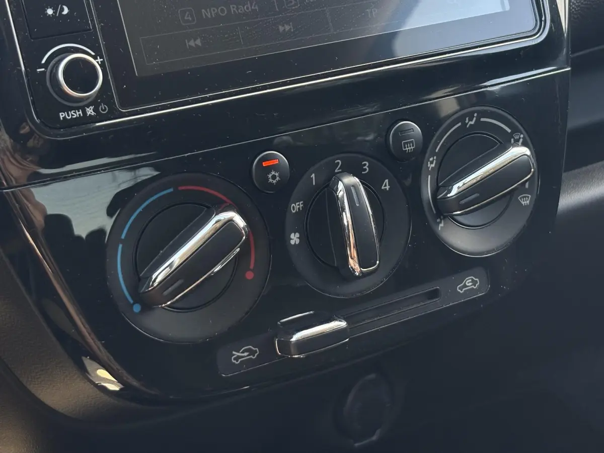 1.2 Active / Cruise Controle / Automaat / Airco / Bluetooth /