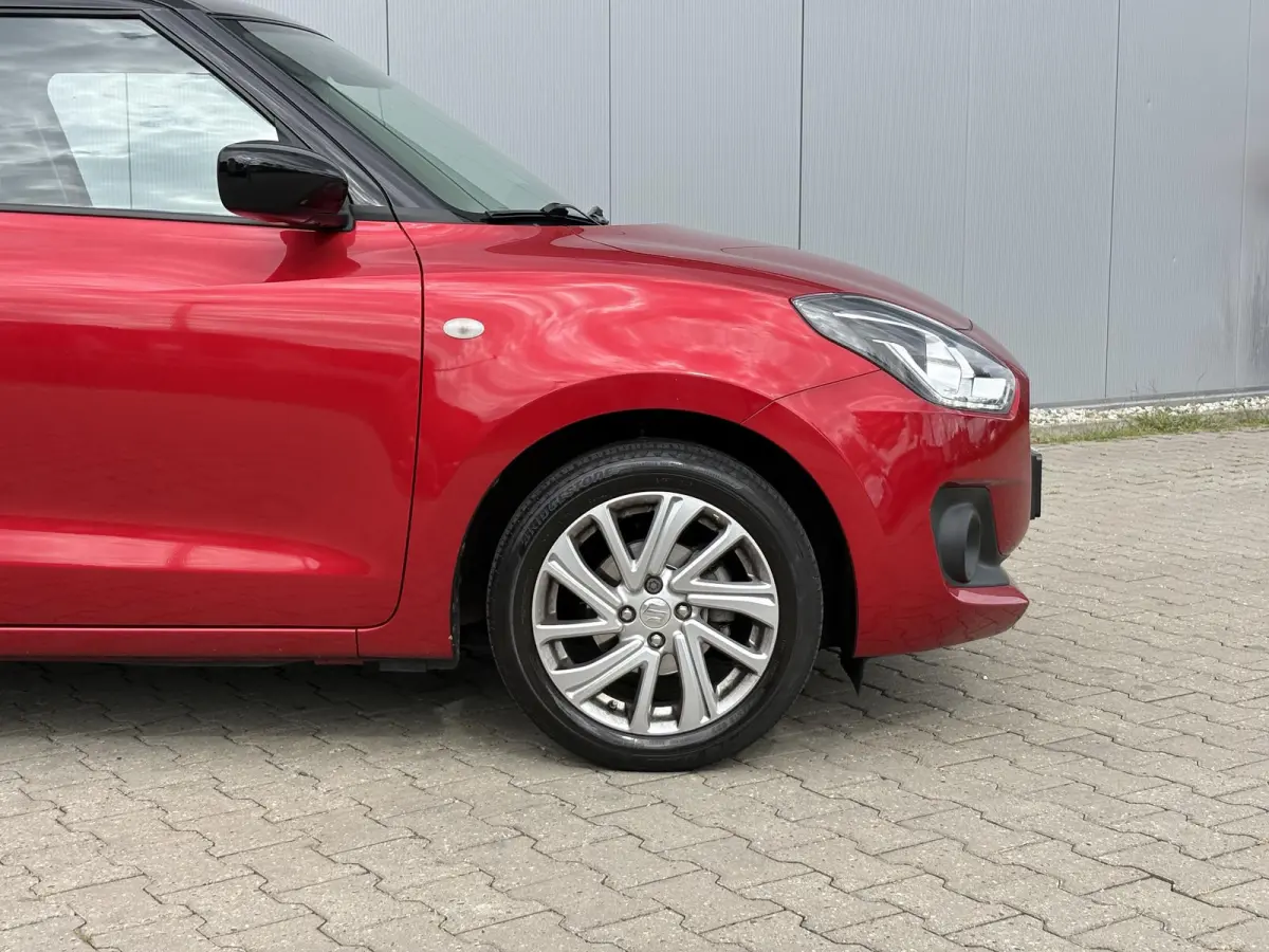 1.2 Select Smart Hybrid / Trekhaak met afneembare kogel 1000kg geremd / Navigatie / Fabrieksgarantie tot 2030 / Airco / Apple carplay/Android Auto / Cruise control adaptief /