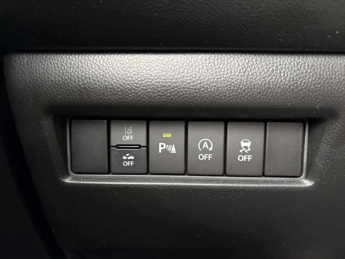 1.2 Select Smart Hybrid / Trekhaak met afneembare kogel 1000kg geremd / Navigatie / Fabrieksgarantie tot 2030 / Airco / Apple carplay/Android Auto / Cruise control adaptief /