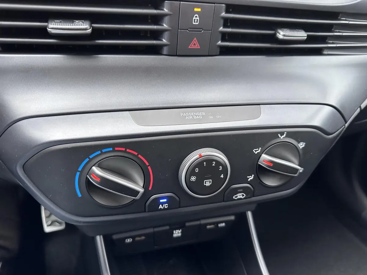 1.0 T-GDI Comfort / Automaat / Navigatie middels Apple Carplay & Android Auto / Airco / Cruise Control