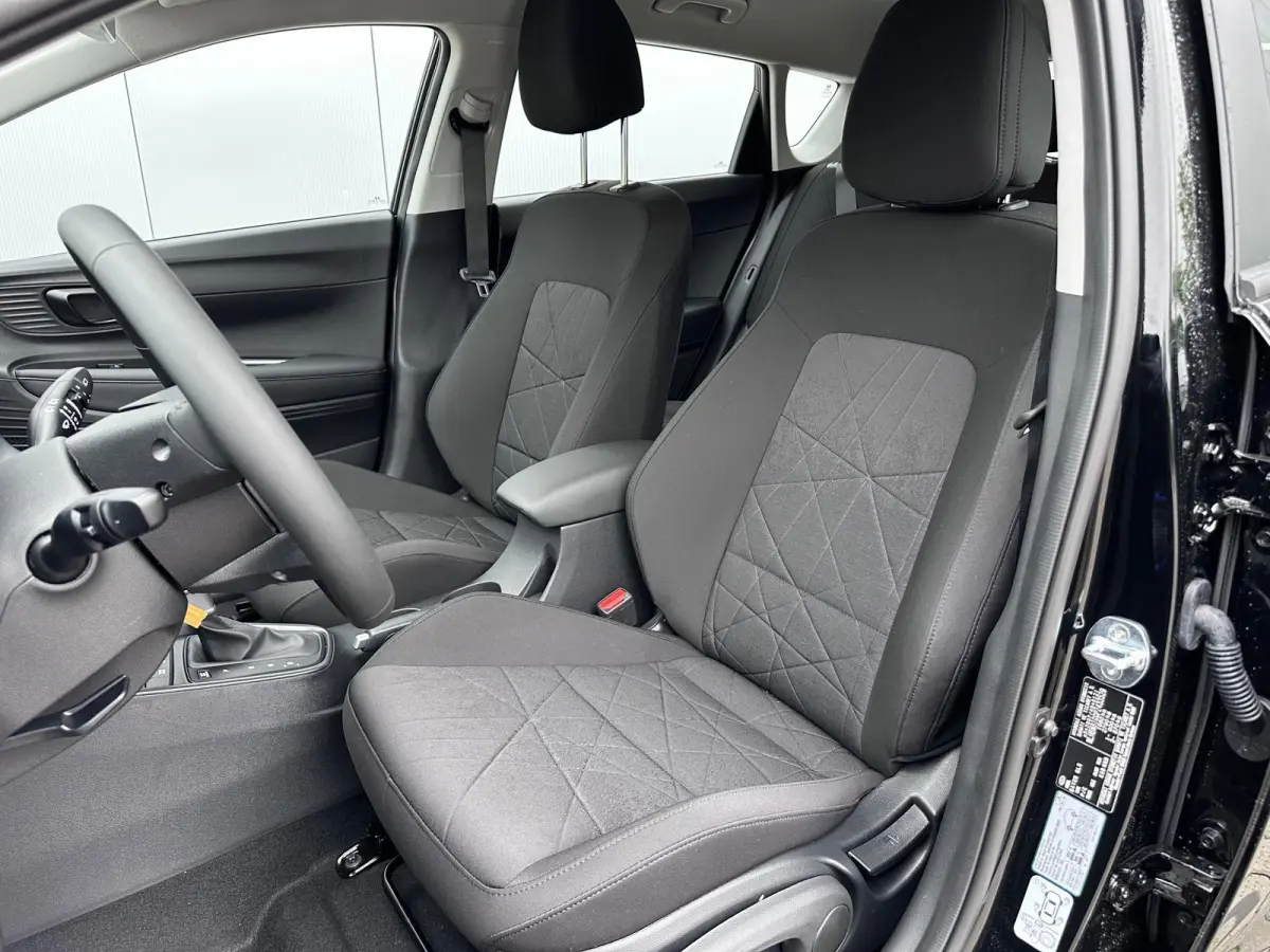 1.0 T-GDI Comfort / Automaat / Navigatie middels Apple Carplay & Android Auto / Airco / Cruise Control