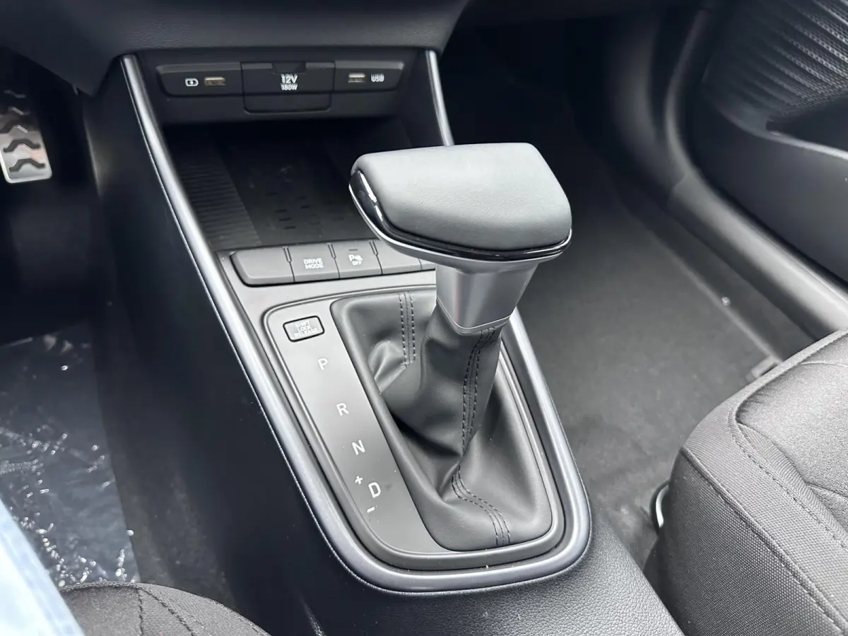 1.0 T-GDI Comfort / Automaat / Navigatie middels Apple Carplay & Android Auto / Airco / Cruise Control