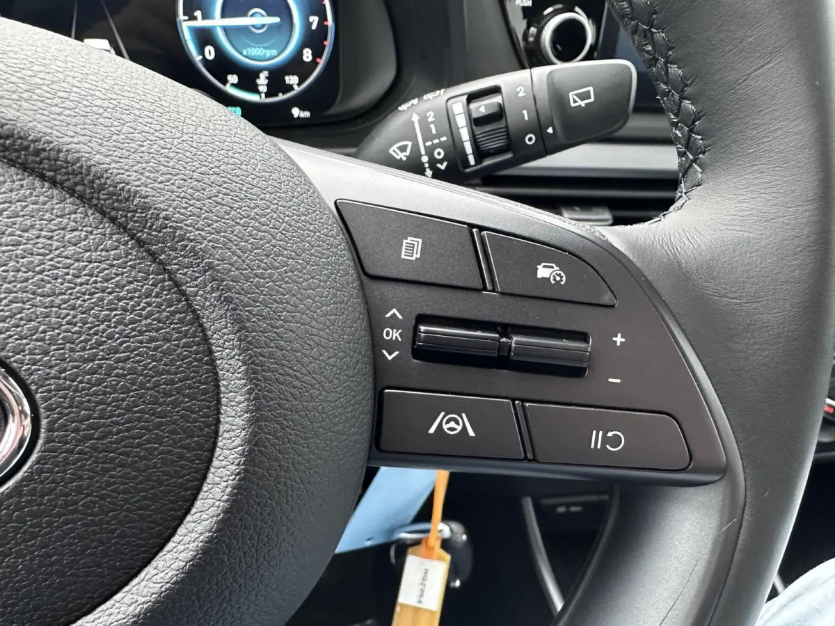 1.0 T-GDI Comfort / Automaat / Navigatie middels Apple Carplay & Android Auto / Airco / Cruise Control