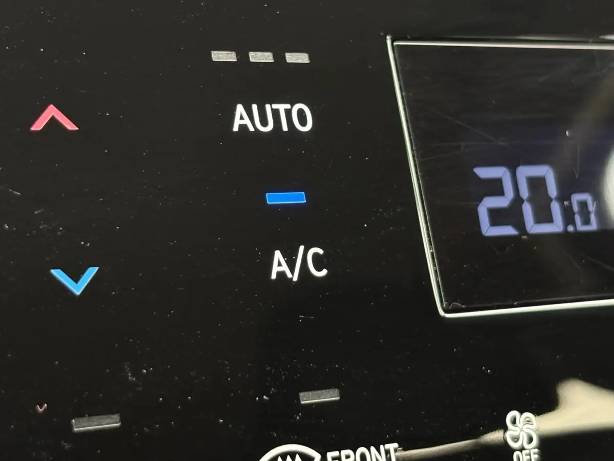 1.6 T-GDI HEV Comfort / Navigatie / Cruise control / Voorstoelen verwarmd / Apple CarPlay/Android Auto / Airco / Automaat / | Achteruitrijcamera | Apple Carplay/Android Auto | Cruise control