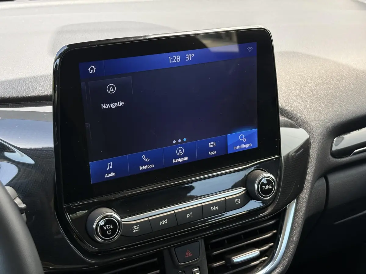 1.0 EcoBoost Titanium / Aicro / Cruise Control / Apple Carplay /Android Auto / Navigatie /