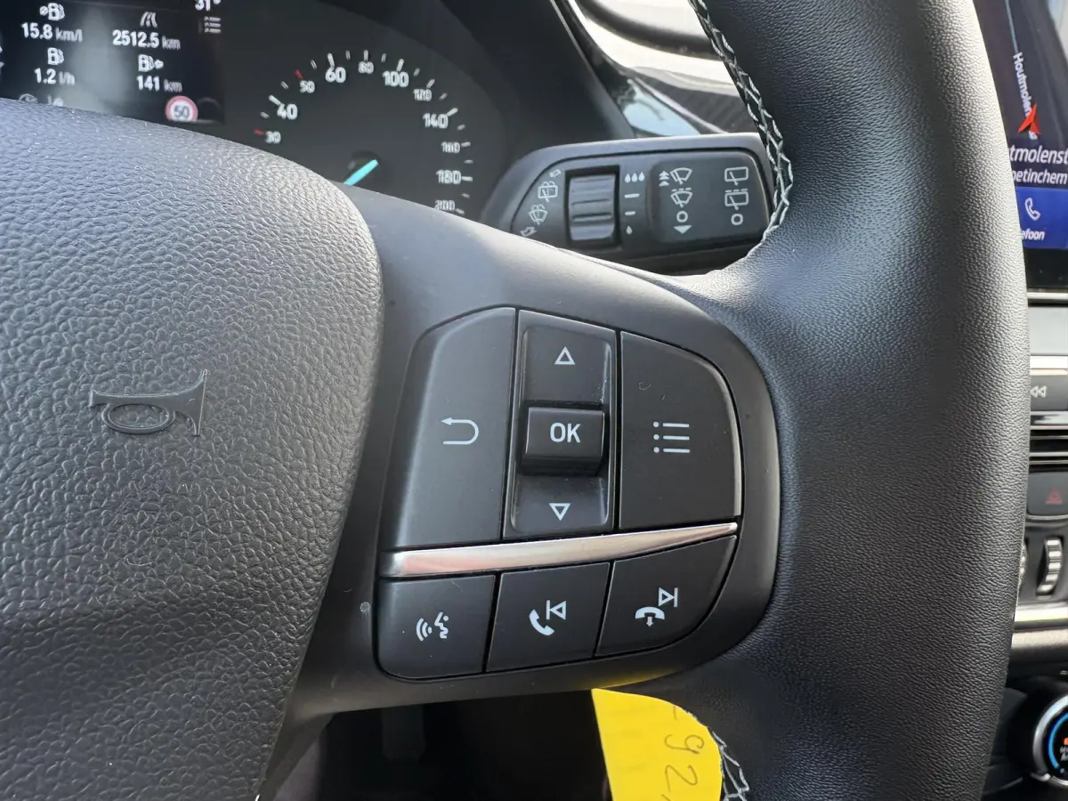 1.0 EcoBoost Titanium / Aicro / Cruise Control / Apple Carplay /Android Auto / Navigatie /