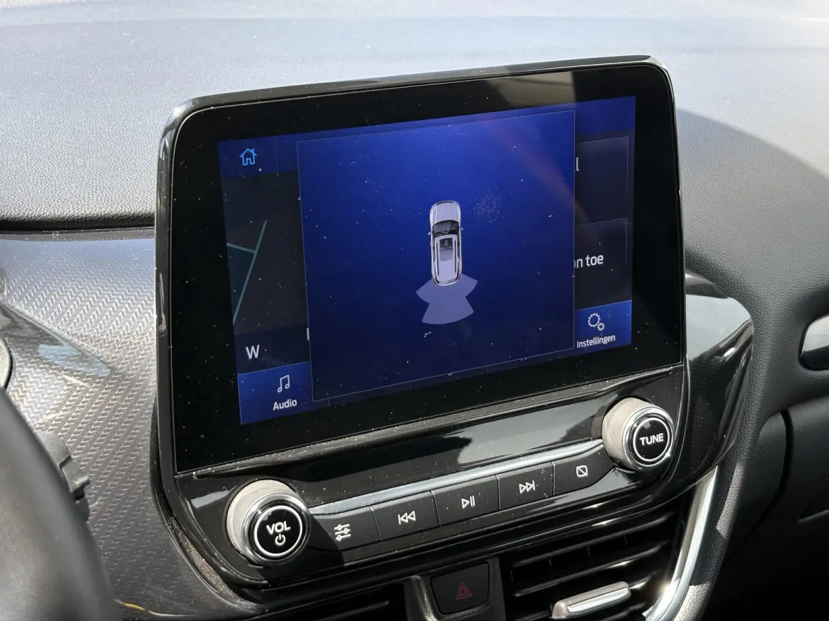 1.0 EcoBoost Titanium / Aicro / Cruise Control / Apple Carplay /Android Auto / Navigatie /