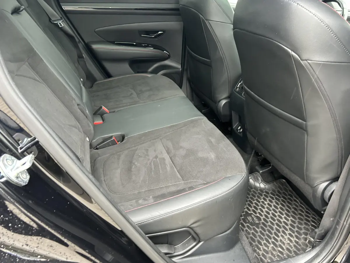 1.6 T-GDI HEV N Line Sky / Trekhaak Afneembaar 1650 KG Trekgewicht / Navigatie / Airco Automatisch / Stoelverwarming Voor & Achterin / Stuurwiel Verwarming / | Achterbank verwarmd | Apple Ca