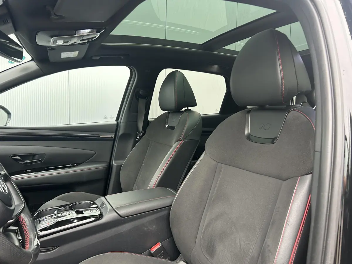 1.6 T-GDI HEV N Line Sky / Trekhaak Afneembaar 1650 KG Trekgewicht / Navigatie / Airco Automatisch / Stoelverwarming Voor & Achterin / Stuurwiel Verwarming / | Achterbank verwarmd | Apple Ca