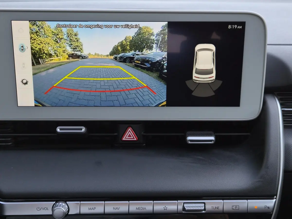 Style 58 kWh / SOH 100% / Dealer onderhouden / Fabrieksgarantie tot 05-2028 / CCS snelladen / Trekgewicht 1600 kg / Stuur- & Stoelverwarming / Adaptief cruise control / Achteruitrijcamera / 