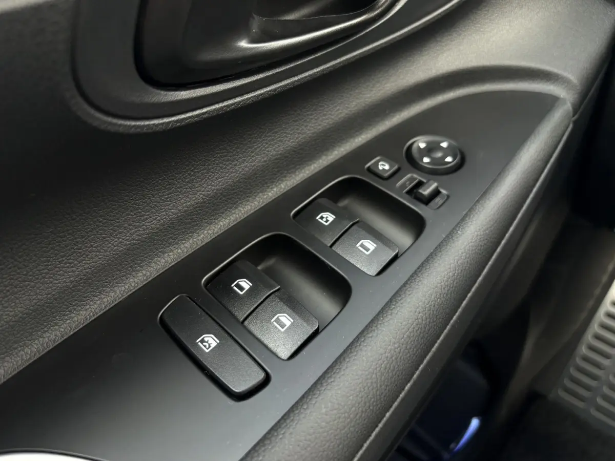 1.0 T-GDI Comfort / €4000,- Voordeel / Uit Voorraad Leverbaar / Cruise control / Airco / Apple & Android Carplay /