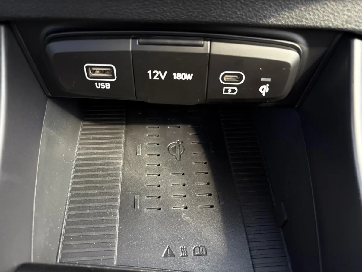 1.0 T-GDI Comfort / €4000,- Voordeel / Uit Voorraad Leverbaar / Cruise control / Airco / Apple & Android Carplay /