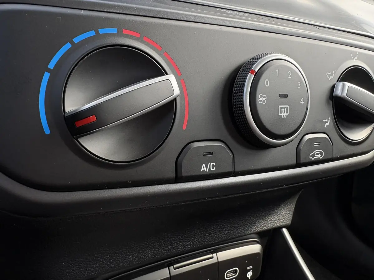 1.0 T-GDI Comfort / €4000,- Voordeel / Uit Voorraad Leverbaar / Cruise control / Airco / Apple & Android Carplay /