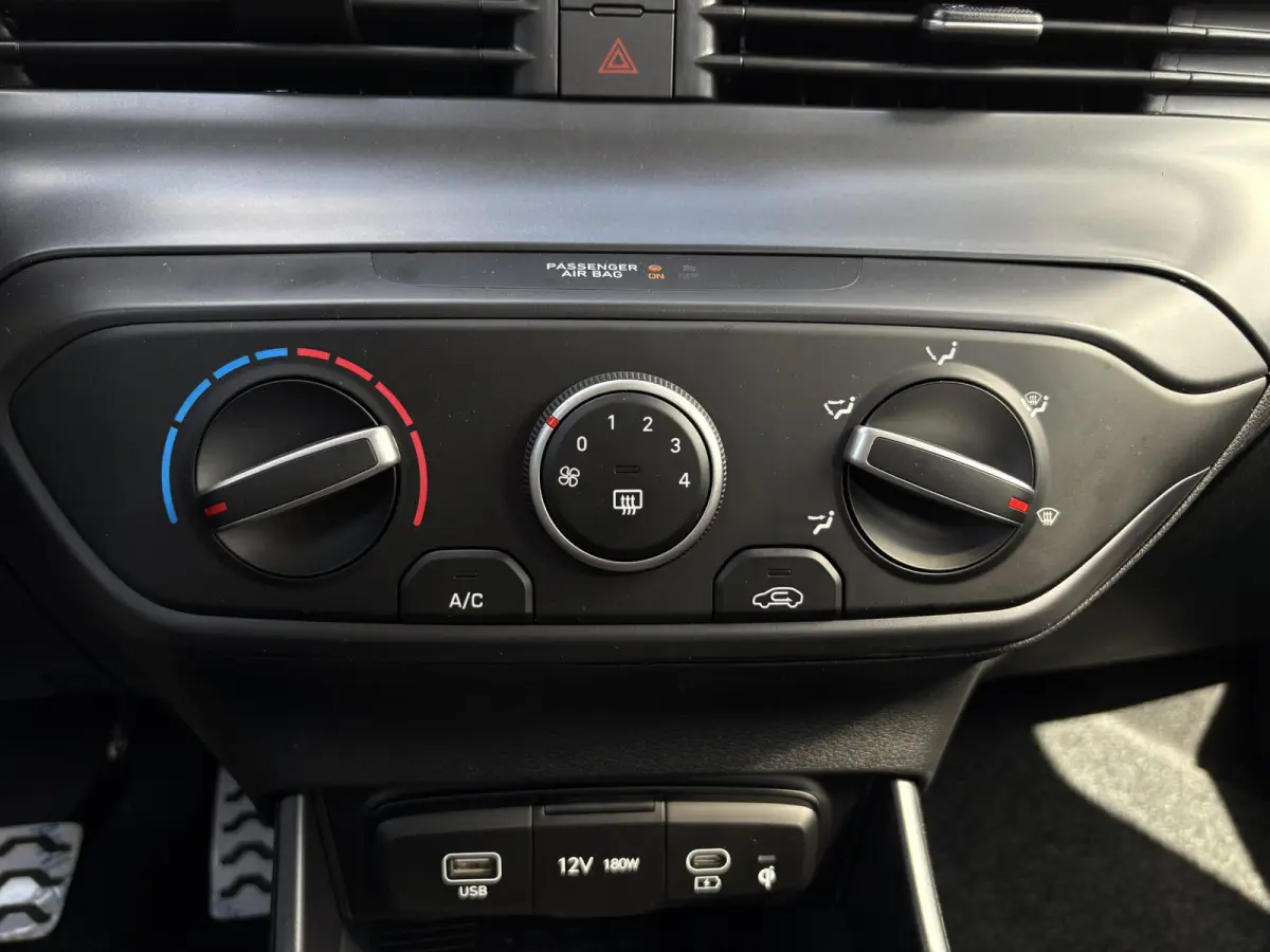 1.0 T-GDI Comfort / €4000,- Voordeel / Uit Voorraad Leverbaar / Cruise control / Airco / Apple & Android Carplay /