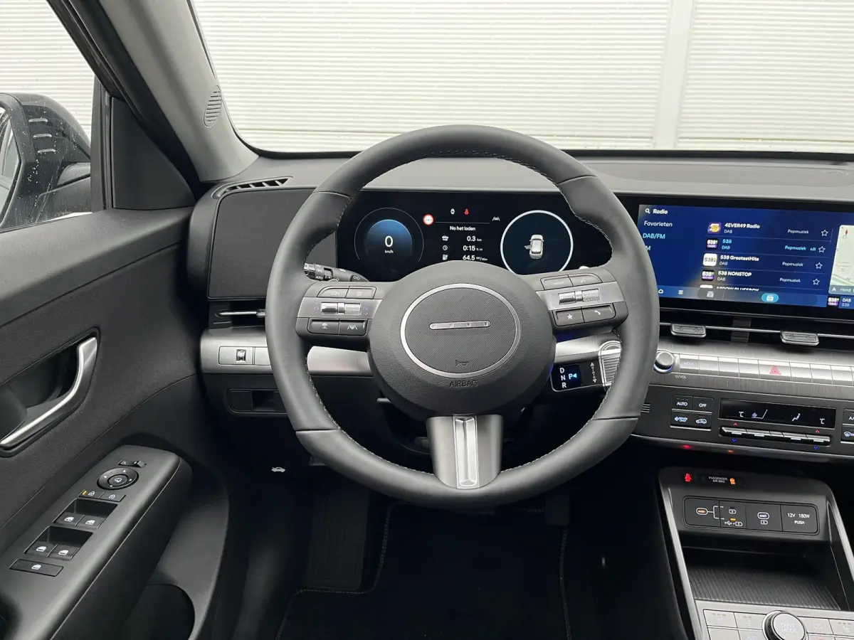 Long Range Pure Edition 64.8 kWh / Nieuw Uit Voorraad Leverbaar / Navigatie / Cruise Control Adaptief / Airco Vol Automatisch /