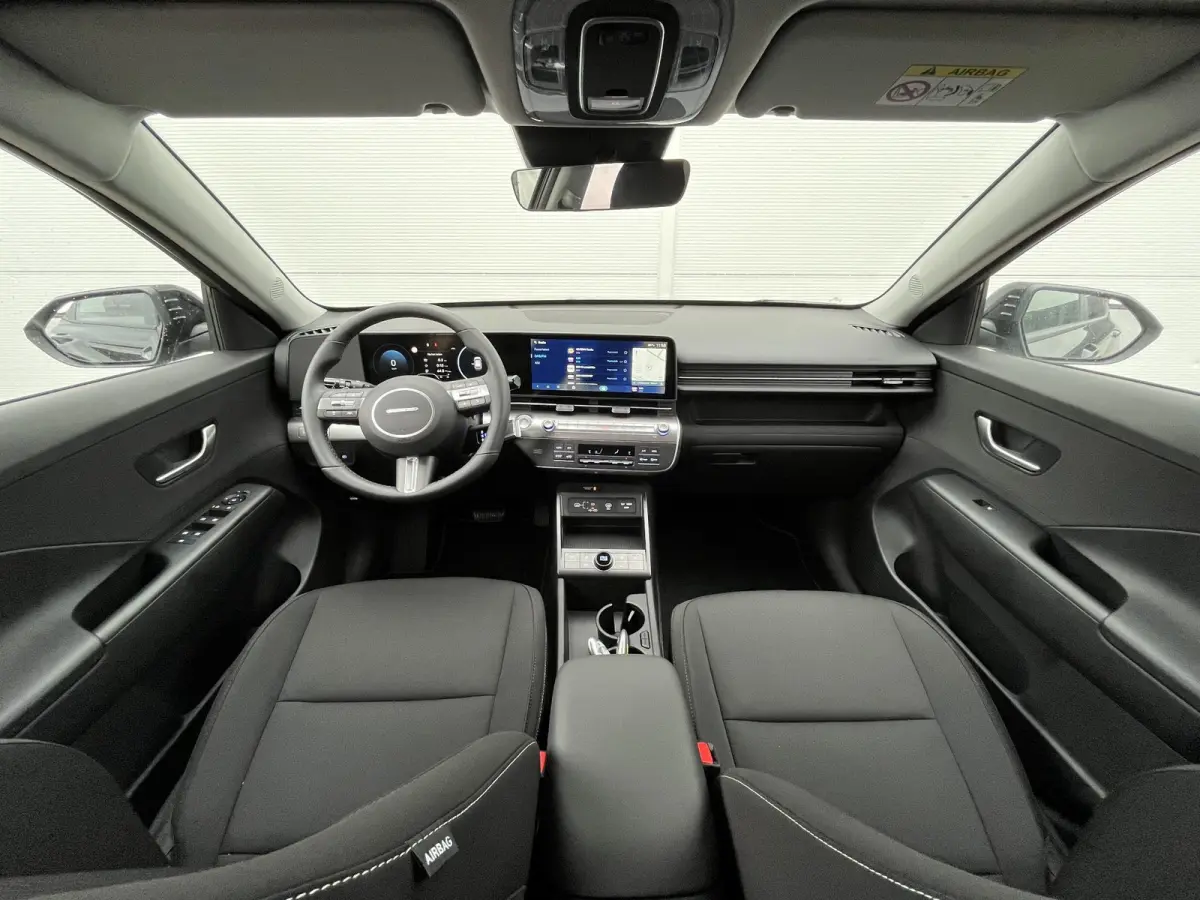 Long Range Pure Edition 64.8 kWh / Nieuw Uit Voorraad Leverbaar / Navigatie / Cruise Control Adaptief / Airco Vol Automatisch /