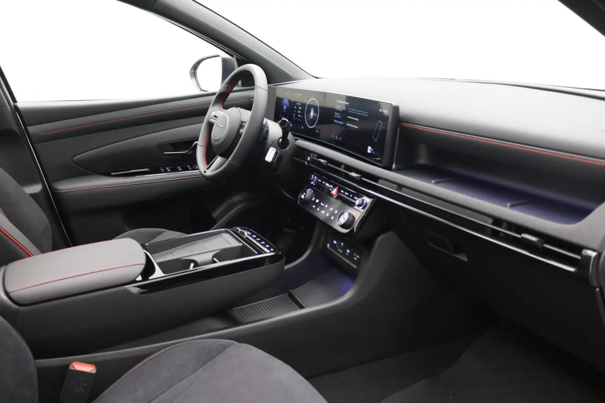 1.6 T-GDI PHEV N Line Business Sky / Uit Voorraad Leverbaar / Schuif&Kantel Dak / Stoel en Stuurwiel Verwarming Voorzijde /