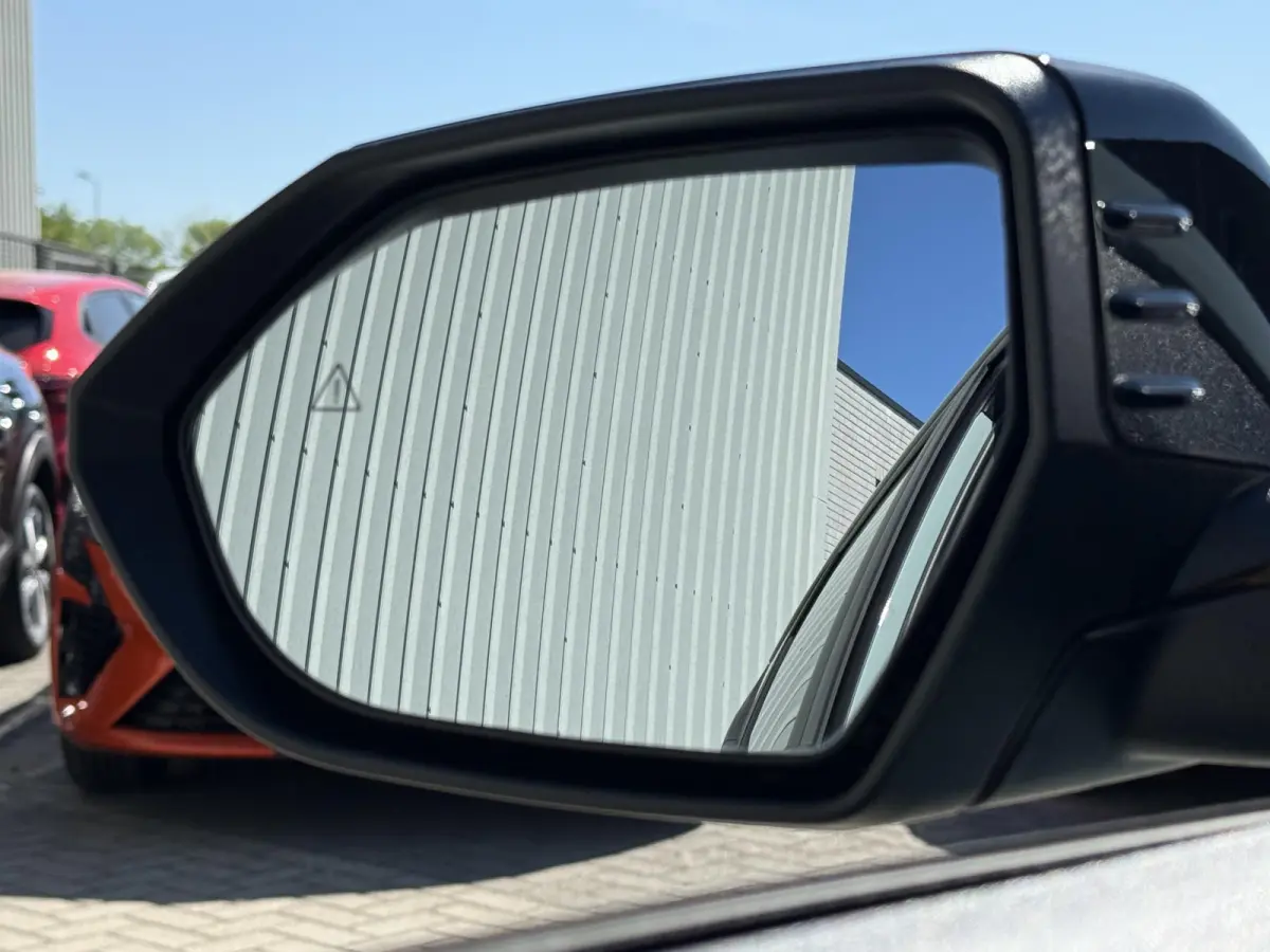 1.6 GDI HEV N Line Sky / Stoel verwarming/verkoeling / Schuif/Kantel dak / Parkeerassistent / 360 Camera / Dashcam / Elektrische achterklep / Bose Audio /
