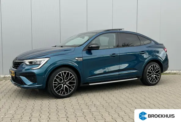 1.6 E-Tech Hybrid 145 R.S. Line / Schuif&Kanteldak / Navigatie / Airco / Lederen Bekleding / Cruise Control / | Apple Carplay/Android Auto | Blind Spot Warning | Elektrisch glazen schuif-/ka
