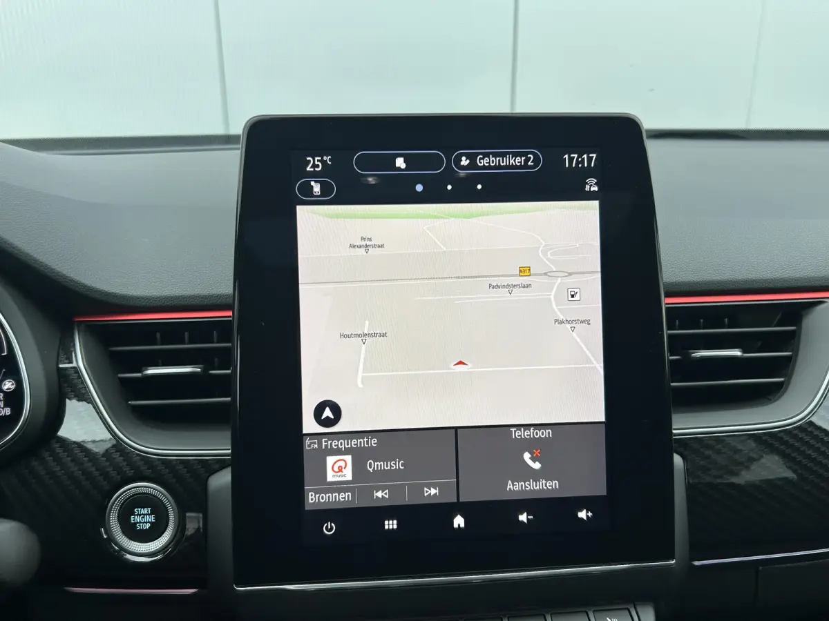 1.6 E-Tech Hybrid 145 R.S. Line / Schuif&Kanteldak / Navigatie / Airco / Lederen Bekleding / Cruise Control / | Apple Carplay/Android Auto | Blind Spot Warning | Elektrisch glazen schuif-/ka