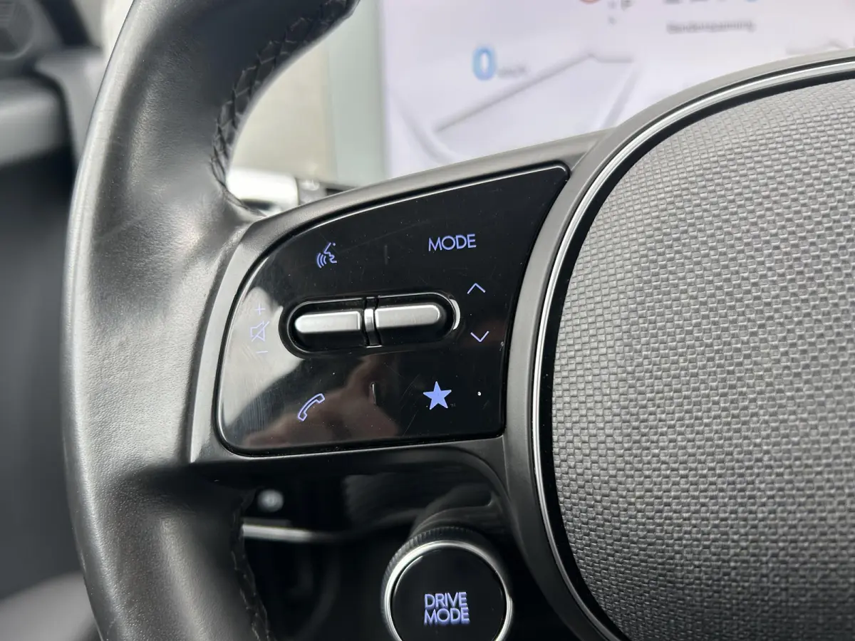 Style 58 kWh / Airco / Navigatie / Cruise Control Adaptief / 3 Fase Laden / | Achteruitrijcamera | Apple Carplay/Android Auto | Audio installatie