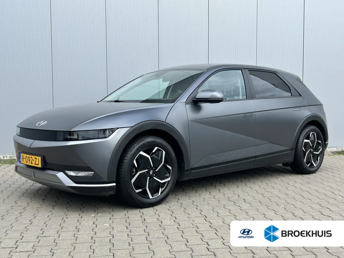 Style 58 kWh / Airco / Navigatie / Cruise Control Adaptief / 3 Fase Laden / | Achteruitrijcamera | Apple Carplay/Android Auto | Audio installatie