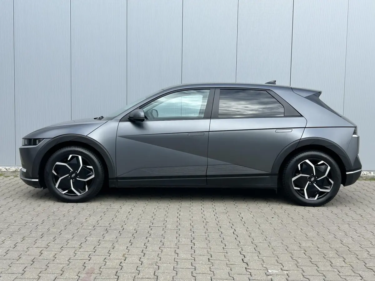 Style 58 kWh / Airco / Navigatie / Cruise Control Adaptief / 3 Fase Laden / | Achteruitrijcamera | Apple Carplay/Android Auto | Audio installatie