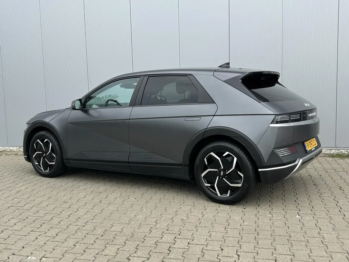 Style 58 kWh / Airco / Navigatie / Cruise Control Adaptief / 3 Fase Laden / | Achteruitrijcamera | Apple Carplay/Android Auto | Audio installatie