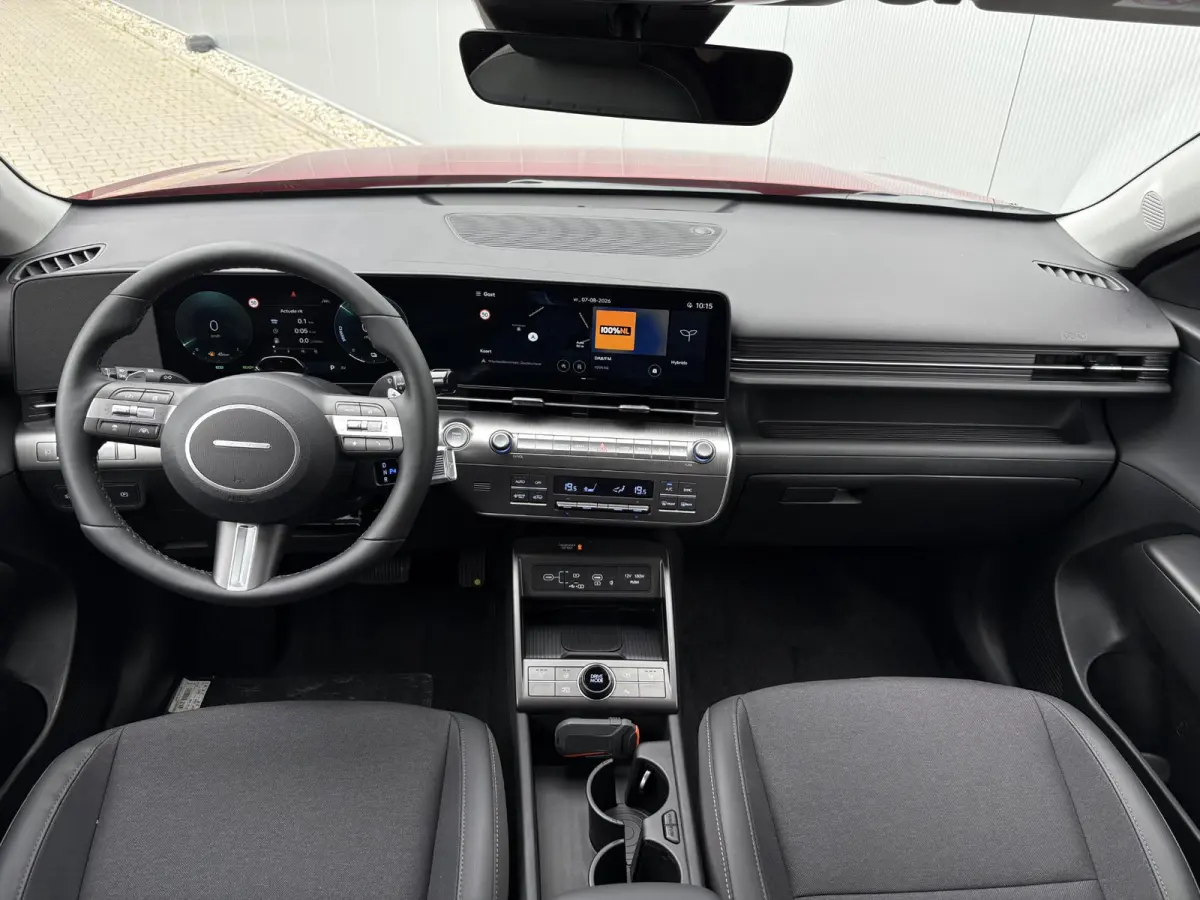 1.6 GDI HEV Comfort Plus / Stoelverwarming voor en achter / Stuurverwarming / Navigatie / Apple Carplay/Android Auto / Stof/Lederen bekleding / Climate Control / Cruis Control Adaptief /