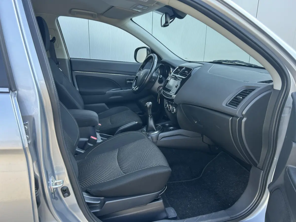 1.6 Cleartec Intense / Airco / Cruise Control / Stoelverwarming Voorzijde / Trekhaak 1200KG Trekgewicht /