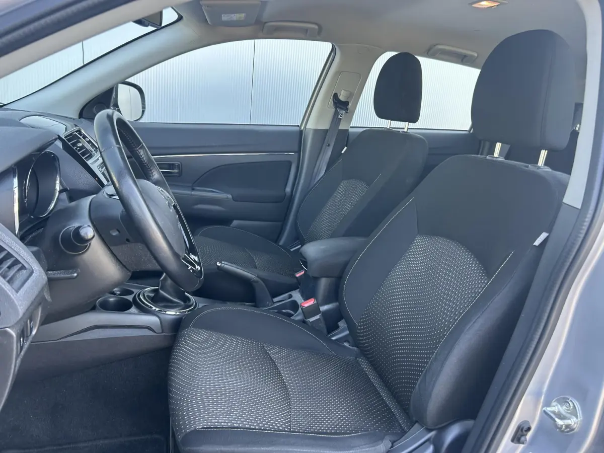 1.6 Cleartec Intense / Airco / Cruise Control / Stoelverwarming Voorzijde / Trekhaak 1200KG Trekgewicht /