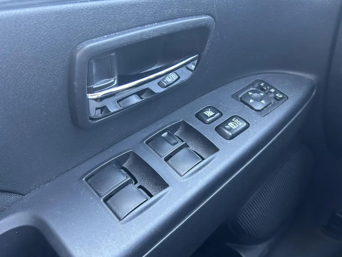 1.6 Cleartec Intense / Airco / Cruise Control / Stoelverwarming Voorzijde / Trekhaak 1200KG Trekgewicht /