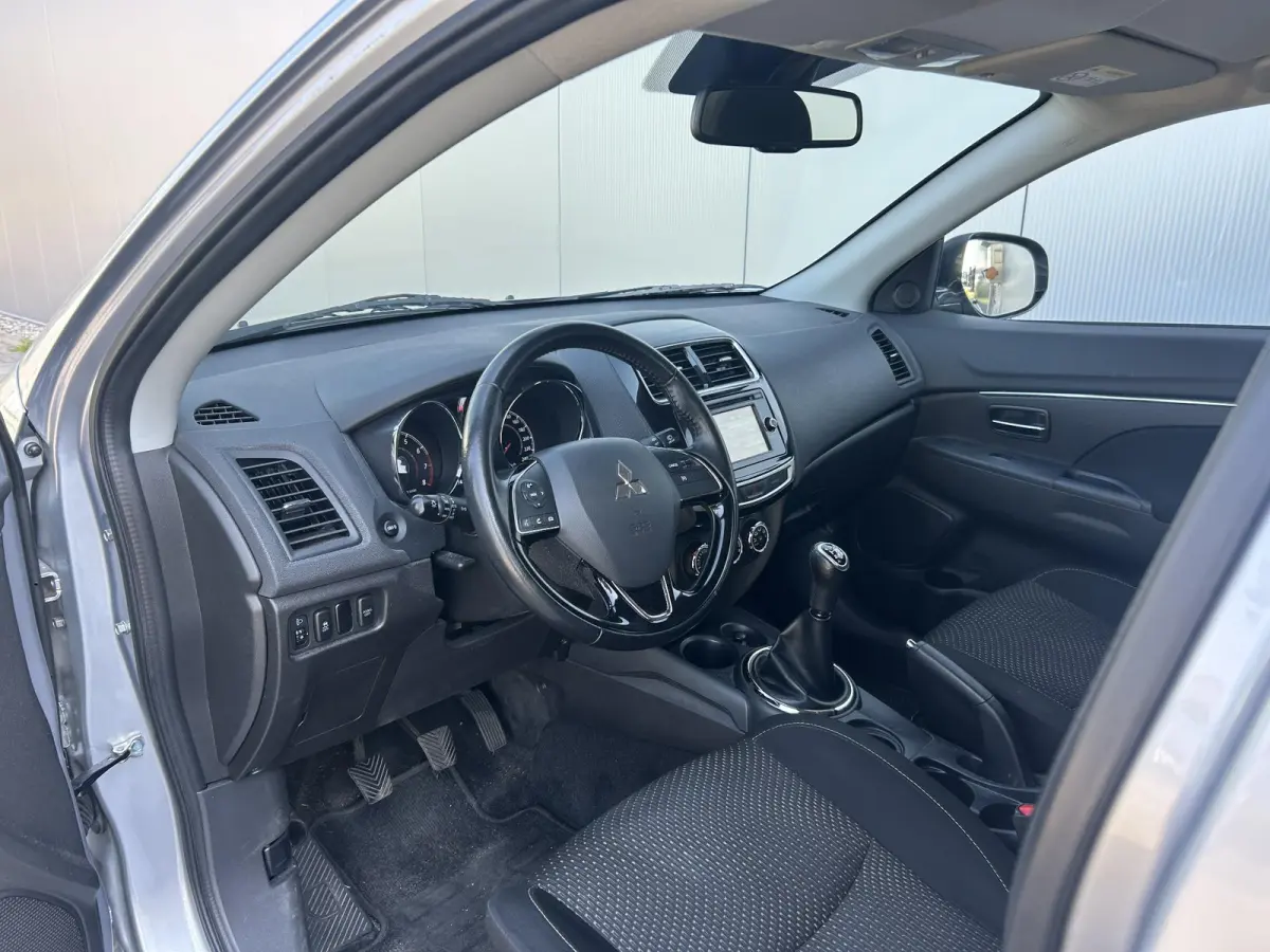 1.6 Cleartec Intense / Airco / Cruise Control / Stoelverwarming Voorzijde / Trekhaak 1200KG Trekgewicht /