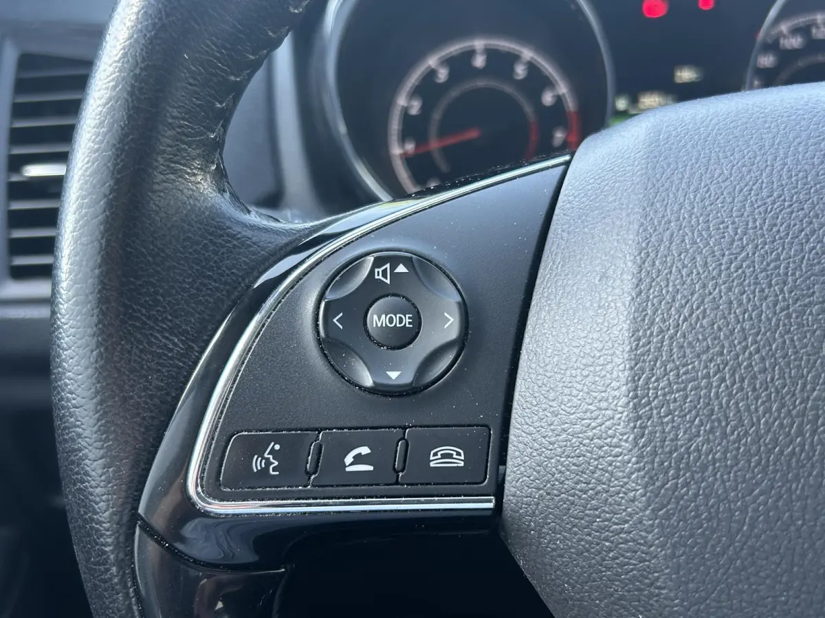 1.6 Cleartec Intense / Airco / Cruise Control / Stoelverwarming Voorzijde / Trekhaak 1200KG Trekgewicht /