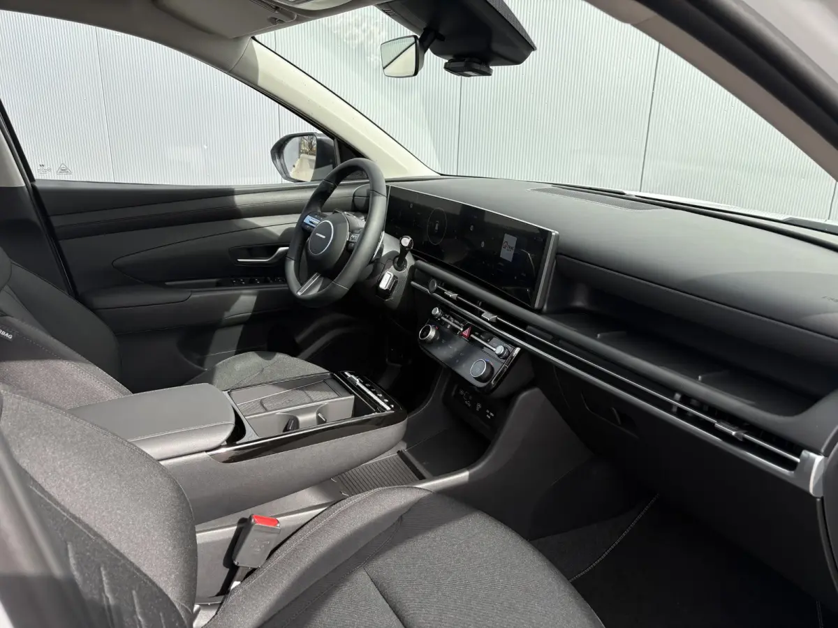 1.6 T-GDI PHEV Comfort / €6000,- Voordeel / Uit Voorraad Leverbaar / Navigatie / Cruise Control Adaptief /