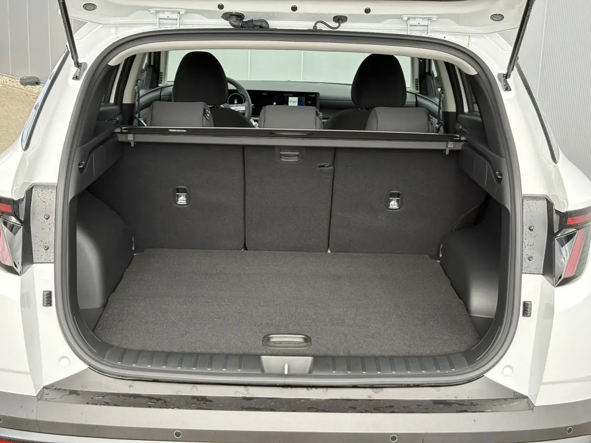 1.6 T-GDI PHEV Comfort / €6000,- Voordeel / Uit Voorraad Leverbaar / Navigatie / Cruise Control Adaptief /