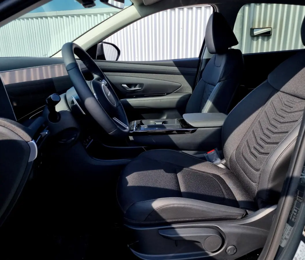 1.6 T-GDI PHEV Comfort Smart / Adaptieve Cruise Control / Navigatie / NL Auto / 5 jaar fabrieksgarantie / Stoel & Stuurwiel verwarming / Automatische achterklep /