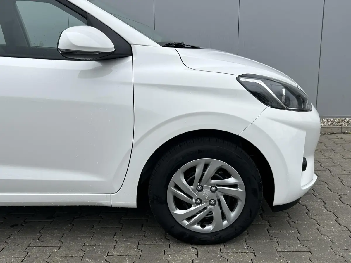 1.0 Premium / Navigatie / Cruise Control /