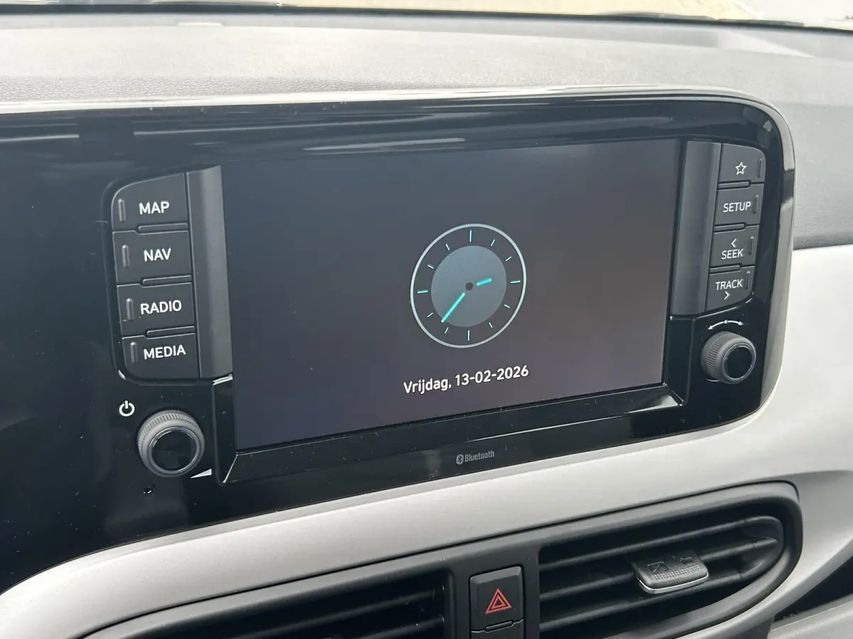 1.0 Premium / Navigatie / Cruise Control /